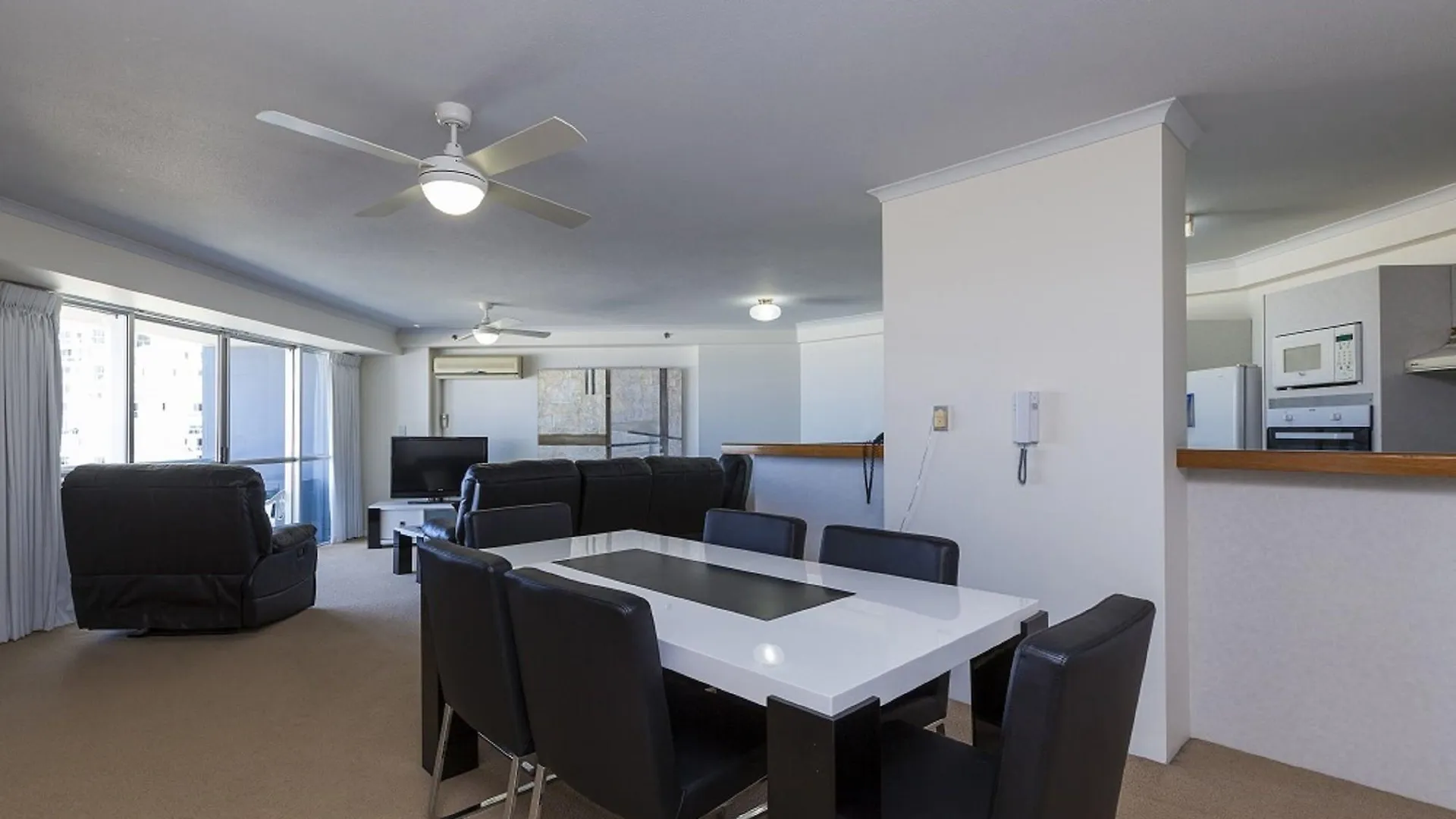 Points North Apartments Gold Coast Aparthotel