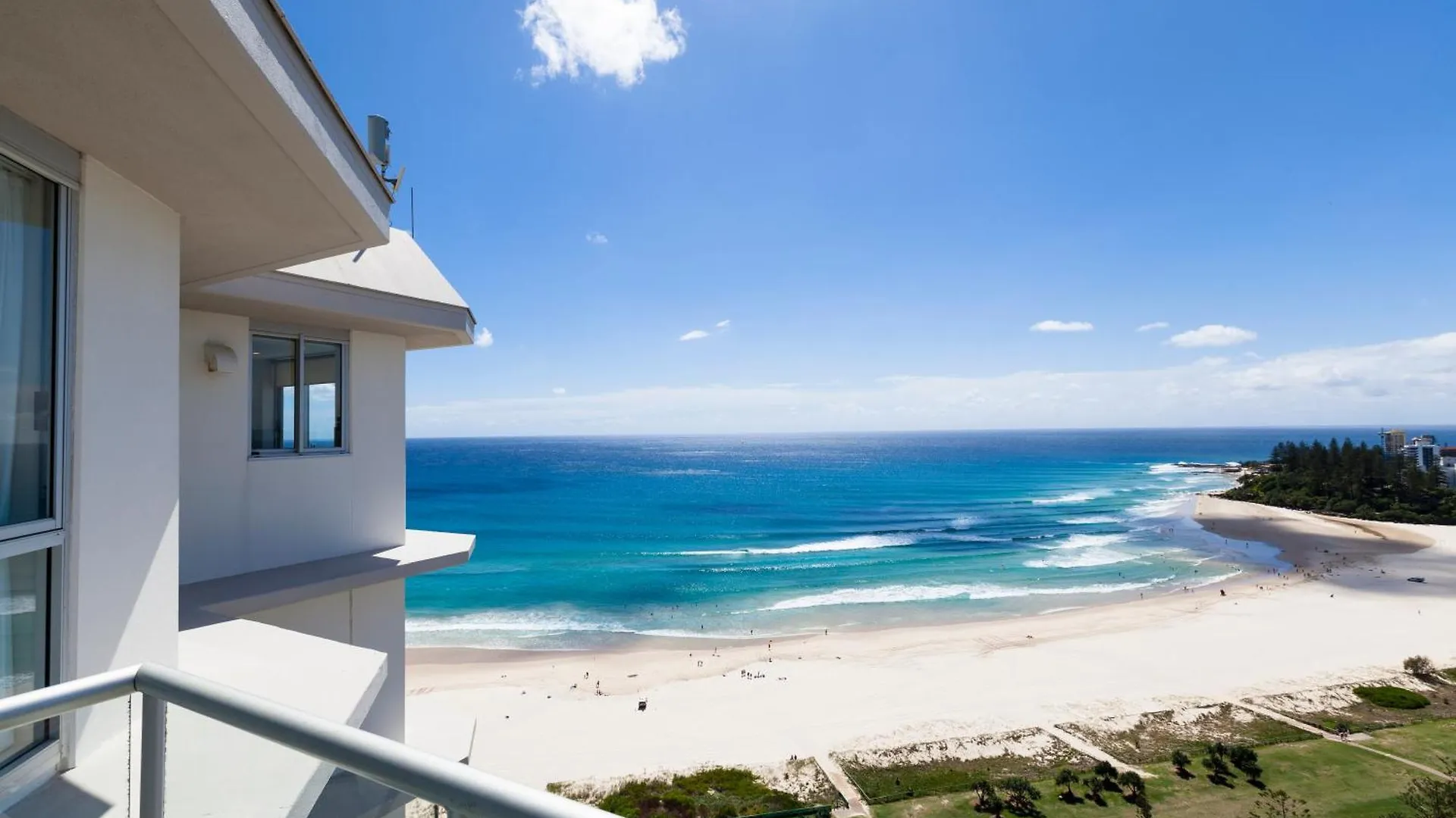 **** Aparthotel Points North Apartments Gold Coast Australia