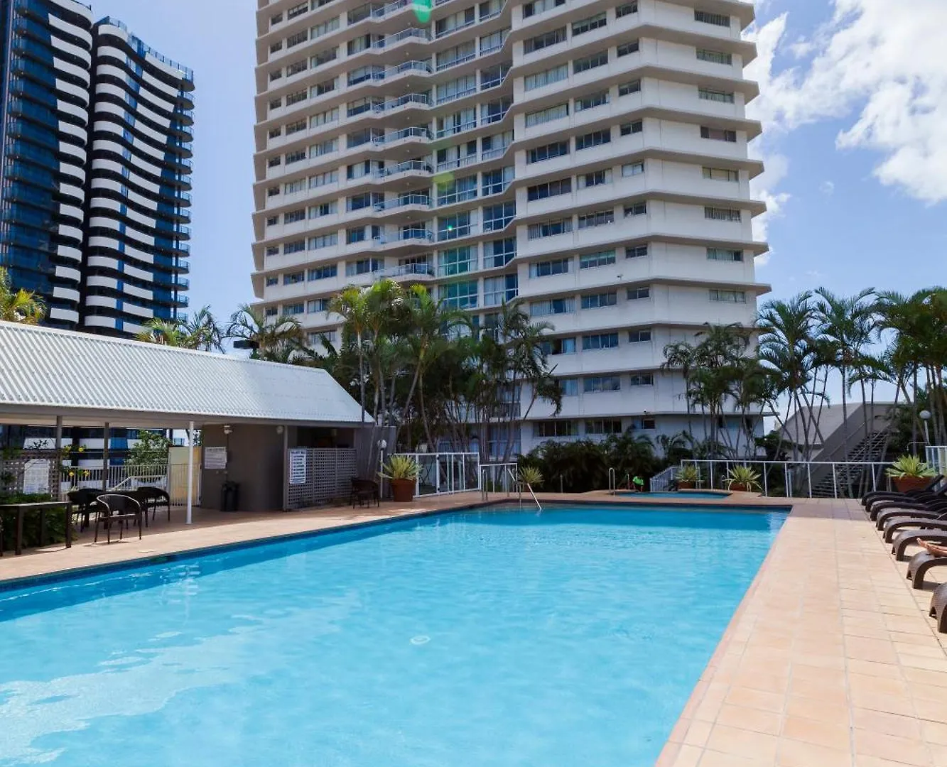 **** Aparthotel Points North Apartments Gold Coast Australia