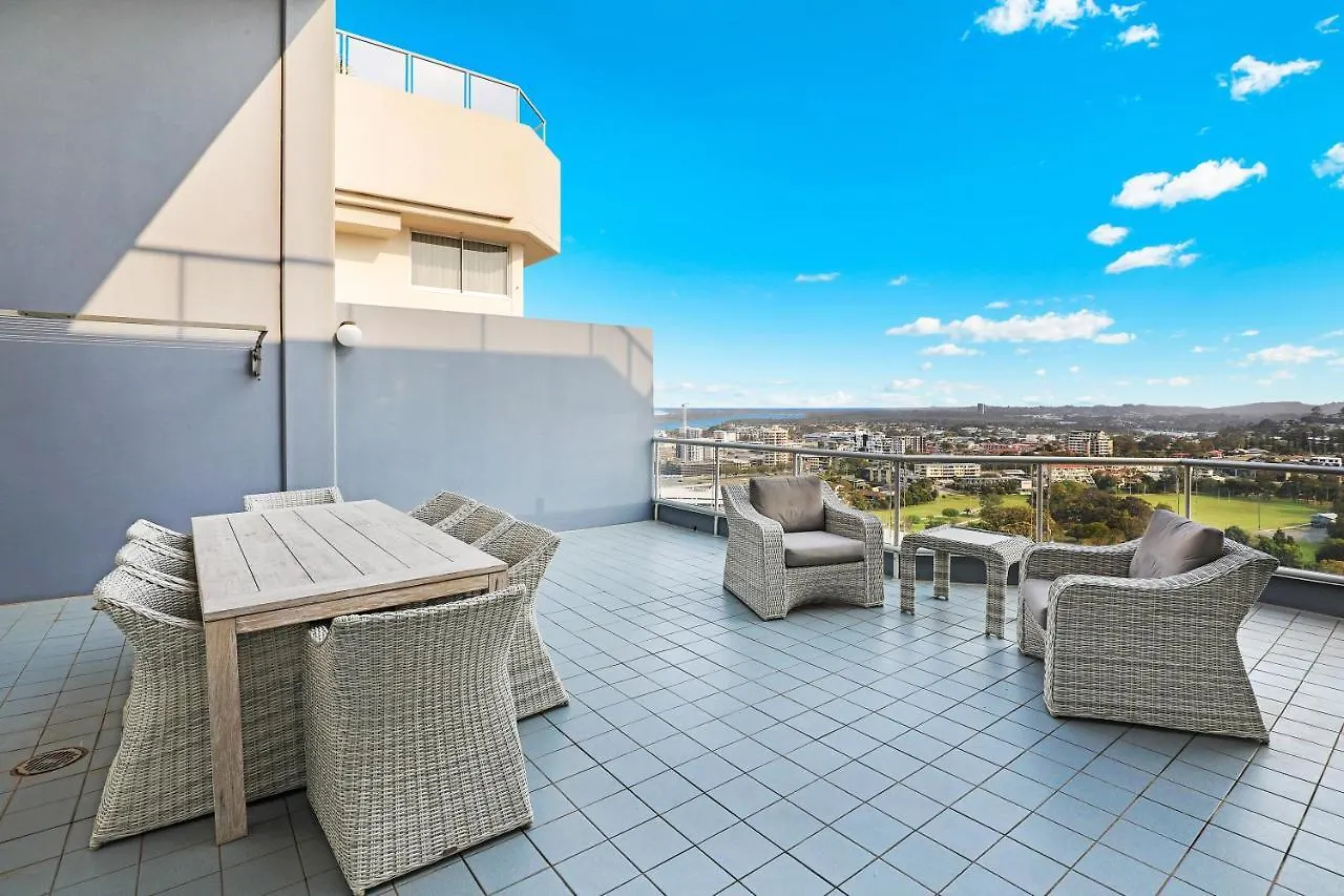 **** Aparthotel Points North Apartments Gold Coast Australia